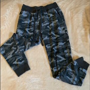 Camouflage sweatpants